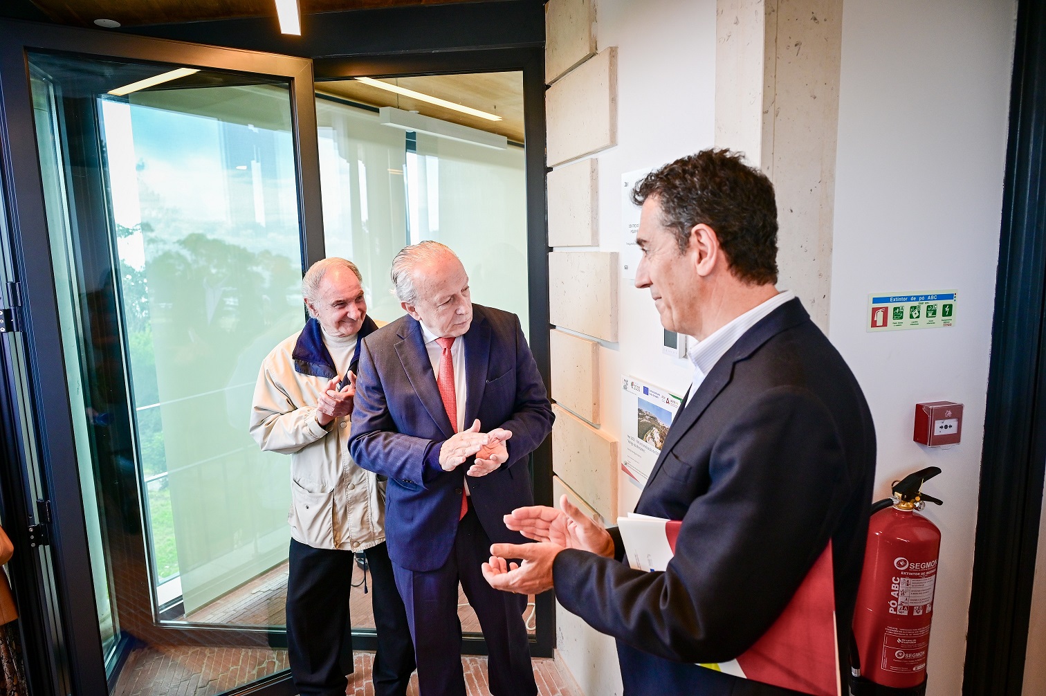 AD ELO apoia criação de Centro de Investigação de Correntes Marítimas, Movimento de Areias e Alterações Climáticas