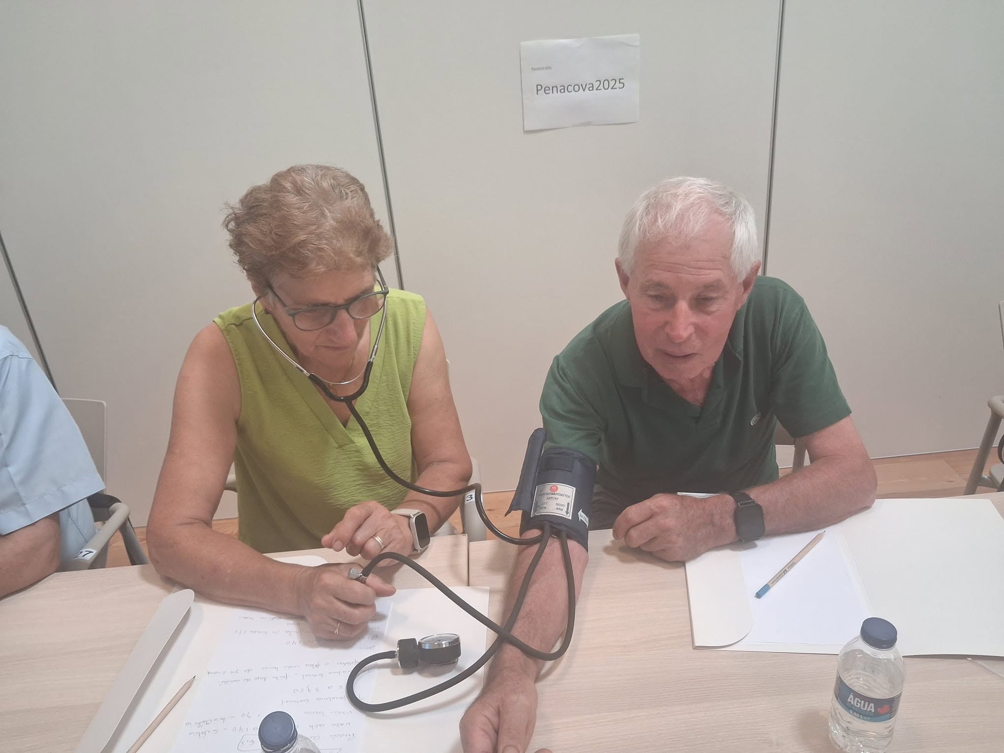 Cuidadores informais reforçam competências na avaliação de sinais vitais
