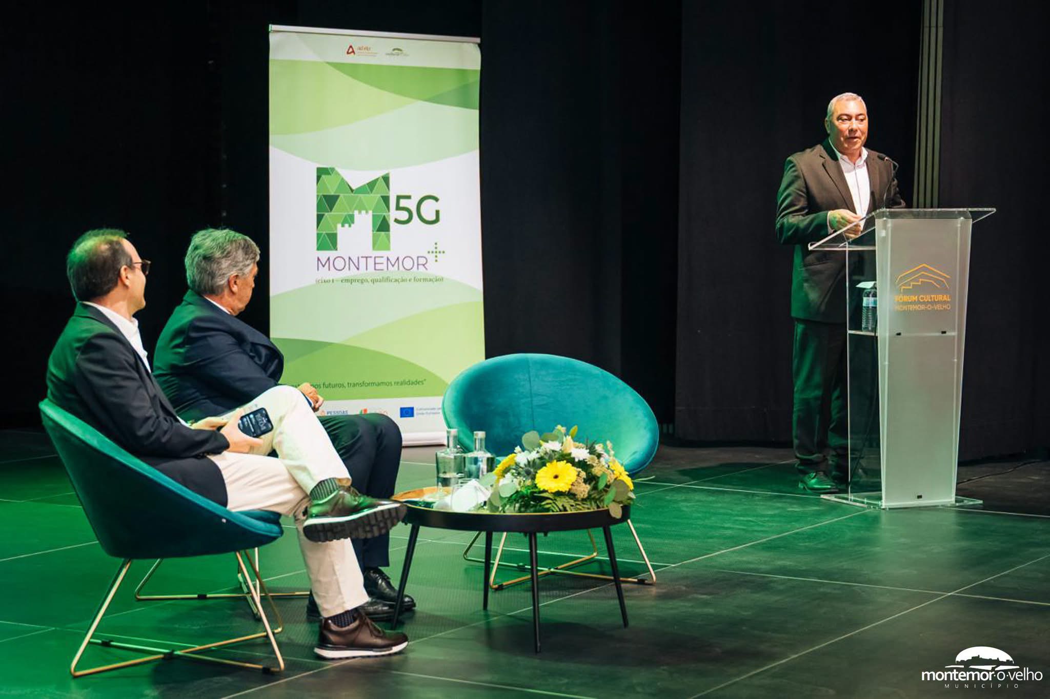 Colóquio do Tecido Empresarial reúne mais de 180 participantes